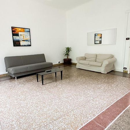 רומא Angelico Boutique Apartment מראה חיצוני תמונה